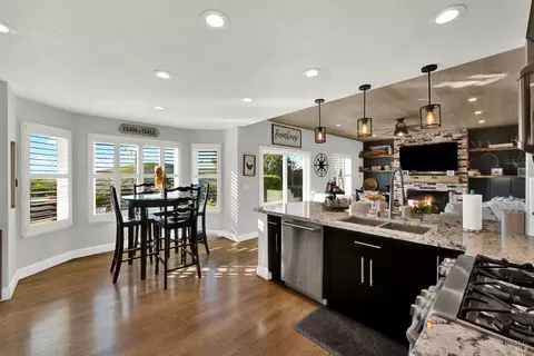 Kitchen - 3123 Pine Valley Dr, Fairfield, CA 94534 photo 7 of 13