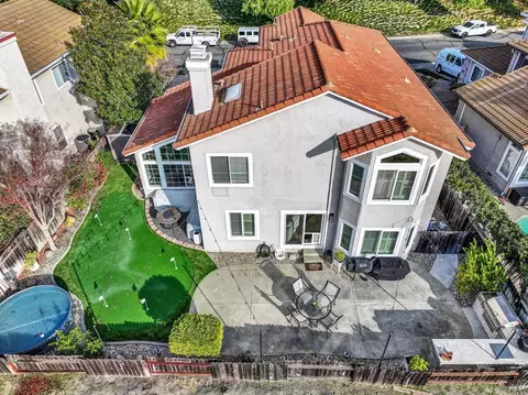 View/Area - 3123 Pine Valley Dr, Fairfield, CA 94534 photo 6 of 13