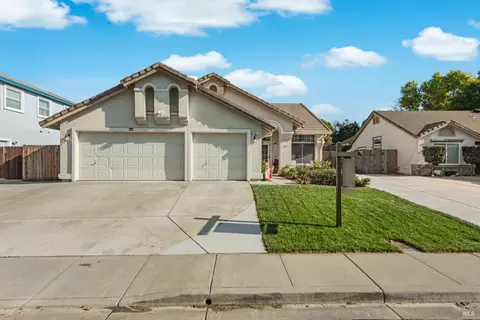 961 Copper Way, Vacaville, CA 95687