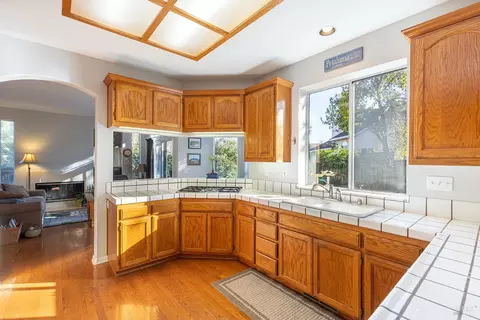 420 Trinity Ct, Petaluma, CA 94954 photo 9
