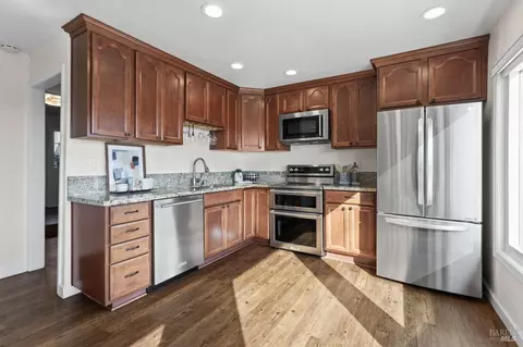 532 Wildcroft Dr, Martinez, CA 94553 photo 11