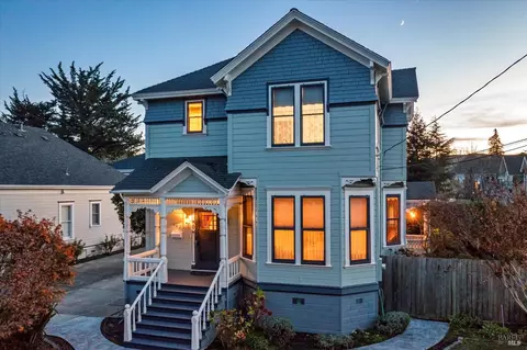 302 7th St, Petaluma, CA 94952 photo 2