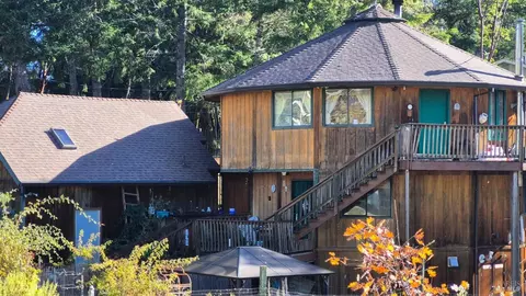 1708 Lupine Dr, Willits, CA 95490