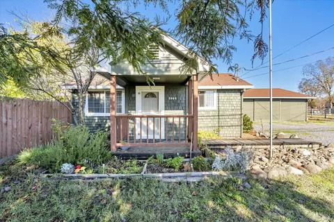 3995 Finley Ave, Santa Rosa, CA 95407