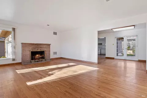 1412 Okeefe Way, Vallejo, CA 94590 photo 3