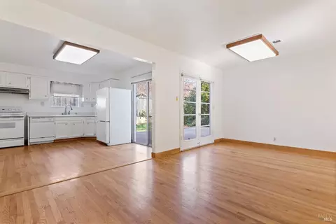 1412 Okeefe Way, Vallejo, CA 94590 photo 5