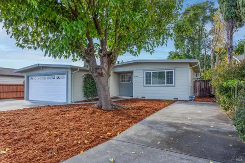 1749 Kidder Ave, Fairfield, CA 94533 photo 3