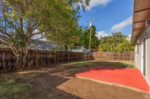 1749 Kidder Ave, Fairfield, CA 94533 photo 4