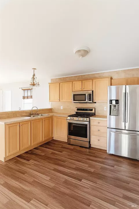 19925 S Main #18, Willits, CA 95490 photo 4