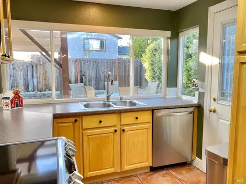 342 Lance Dr, Vacaville, CA 95687 photo 22