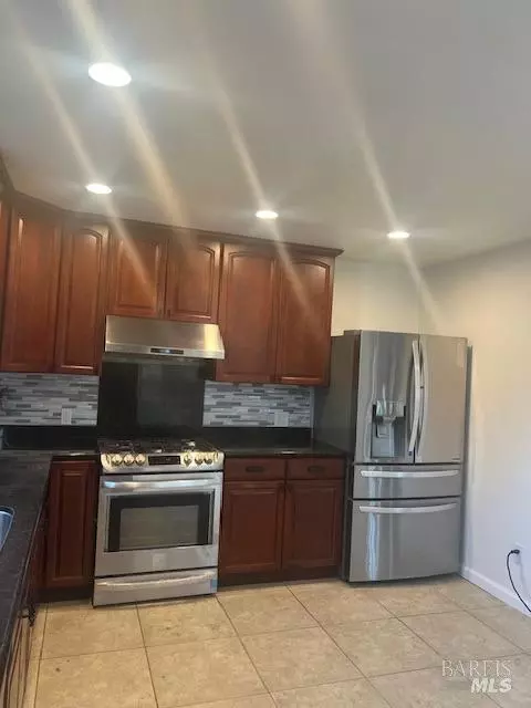 601 Cedar St, Vallejo, CA 94591 photo 7