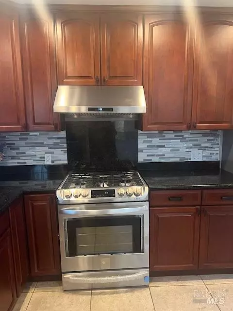 601 Cedar St, Vallejo, CA 94591 photo 5