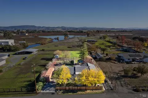 23202 Maffei Rd, Sonoma, CA 95476 photo 4