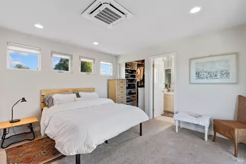 Bedroom - 4300 Bodega Ave, Petaluma, CA 94952 photo 1 of 5