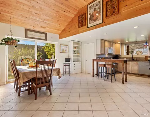 Dining - 4300 Bodega Ave, Petaluma, CA 94952 photo 1 of 8