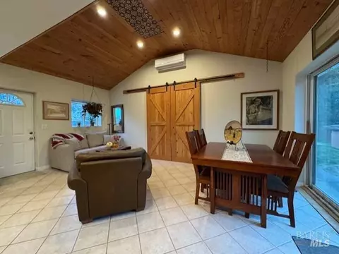 Dining - 4300 Bodega Ave, Petaluma, CA 94952 photo 2 of 8