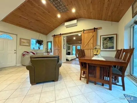 Dining - 4300 Bodega Ave, Petaluma, CA 94952 photo 8 of 8