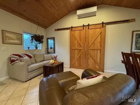 Living - 4300 Bodega Ave, Petaluma, CA 94952 photo 4 of 5