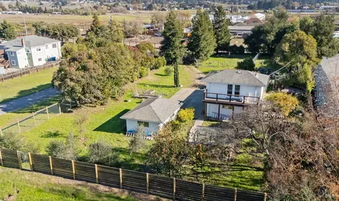 View/Area - 4300 Bodega Ave, Petaluma, CA 94952 photo 1 of 2