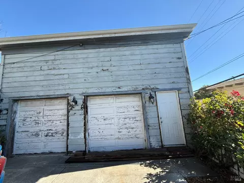 Exterior - 403 Florida St, Vallejo, CA 94590 photo 9 of 15