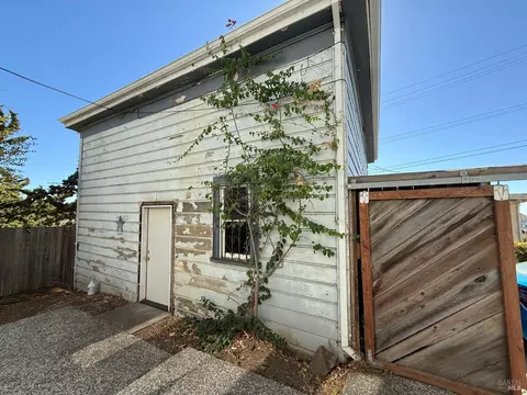 Exterior - 403 Florida St, Vallejo, CA 94590 photo 10 of 15