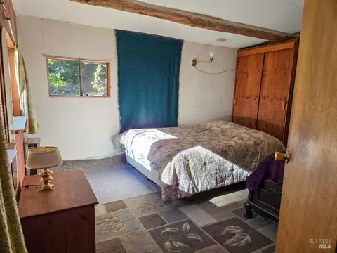 Bedroom - 29500 Timberline Rd, Willits, CA 95490 photo 1 of 3