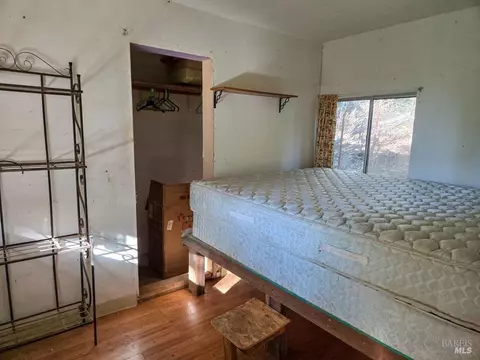 Bedroom - 29500 Timberline Rd, Willits, CA 95490 photo 3 of 3