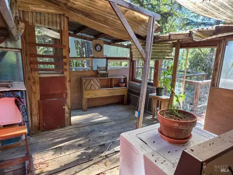 Exterior - 29500 Timberline Rd, Willits, CA 95490 photo 8 of 31