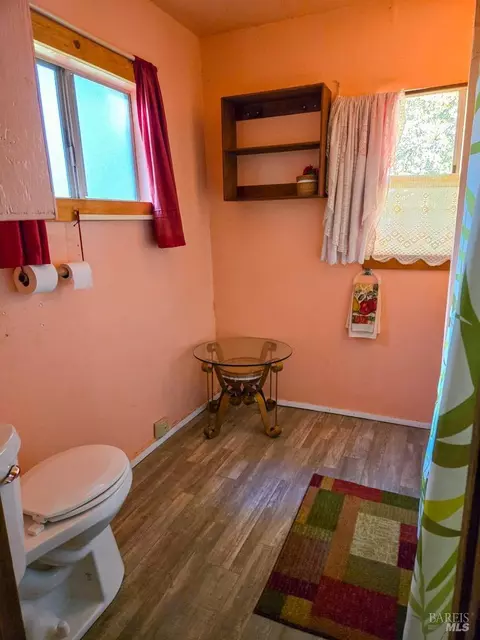 Bath - 29500 Timberline Rd, Willits, CA 95490 photo 1 of 3
