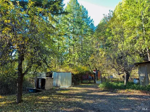 Exterior - 29500 Timberline Rd, Willits, CA 95490 photo 18 of 31
