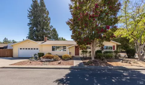 292 Braden Ct, Cotati, CA 94931