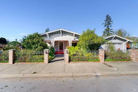 2001 Rogers Way, Santa Rosa, CA 95404