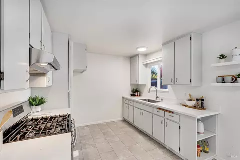 926 Robbie Way, Windsor, CA 95492 photo 13