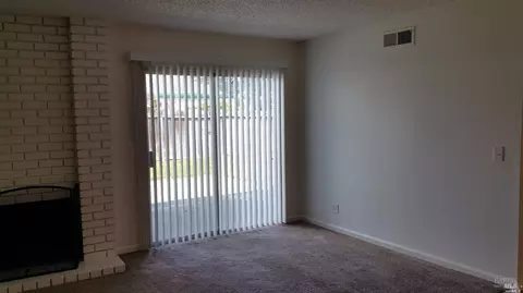 118 Delta Cir, Vallejo, CA 94589 photo 5