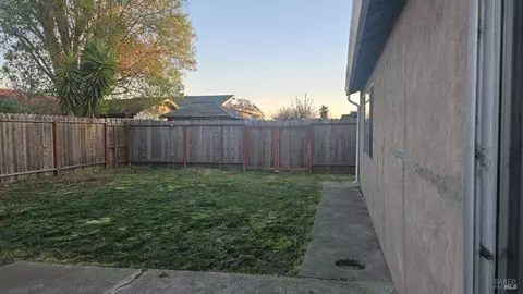 118 Delta Cir, Vallejo, CA 94589 photo 9