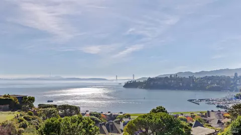 263-265 Diviso St, Tiburon, CA 94920