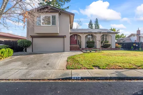 713 Corte Madrid Ct, Vacaville, CA 95688