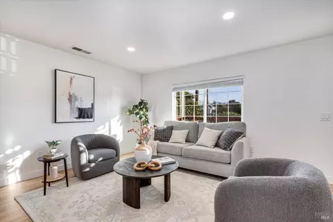 Living - 2221 Adrian St, Napa, CA 94558 photo 1 of 2