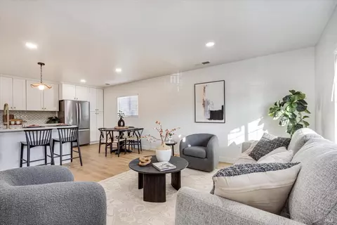 Living - 2221 Adrian St, Napa, CA 94558 photo 2 of 2
