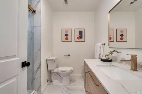 Bath - 2221 Adrian St, Napa, CA 94558 photo 3 of 3