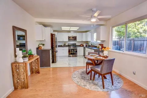131 Daffodil Cir, Vallejo, CA 94591 photo 13