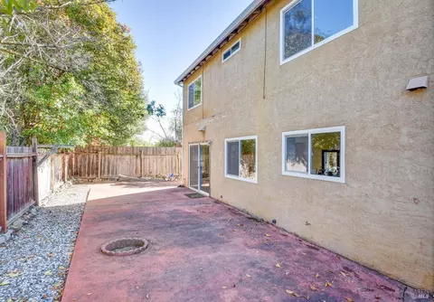 131 Daffodil Cir, Vallejo, CA 94591 photo 35