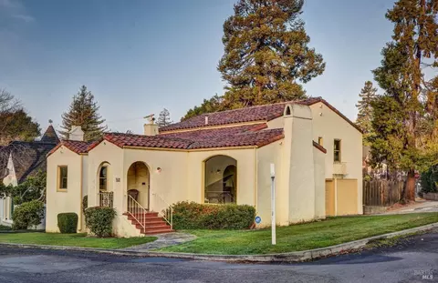 26 Capilano Dr, Vallejo, CA 94590