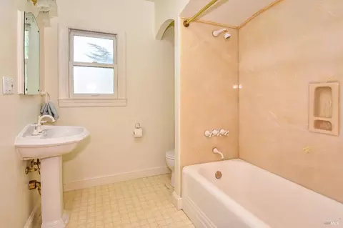 26 Capilano Dr, Vallejo, CA 94590 photo 25