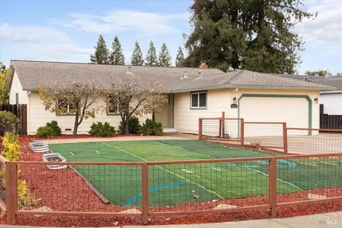 1753 Pine Ave, Petaluma, CA 94954 photo 2