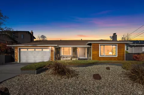 30 Gregg Pl, Novato, CA 94949