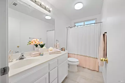 1888 Deer Spring Ct, Fairfield, CA 94534 photo 37
