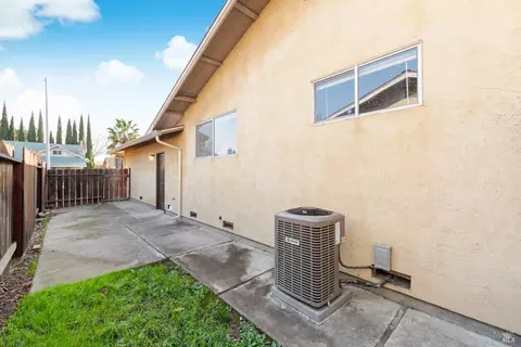 124 Clark Way, Vacaville, CA 95687 photo 34