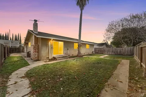 124 Clark Way, Vacaville, CA 95687 photo 31