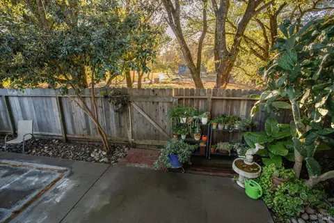117 Los Robles Ave, Windsor, CA 95492 photo 19